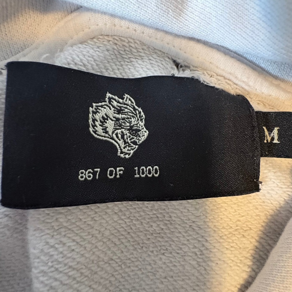 Limited Edition Wolves Graphic Hoodie 867 Of 1000 White Medium Distressed - Picture 6 of 6